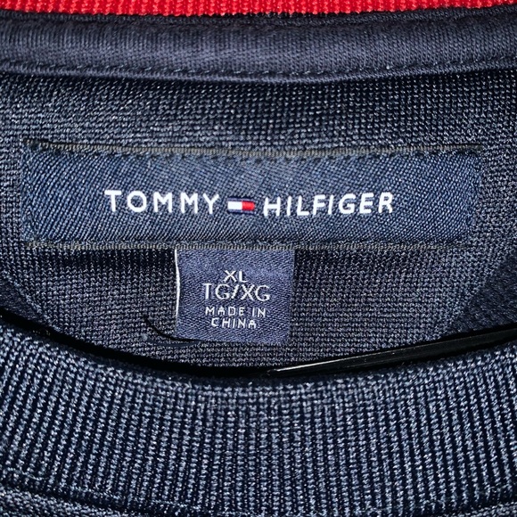 Tommy Hilfiger XL Longsleeve Shirt - Picture 2 of 4